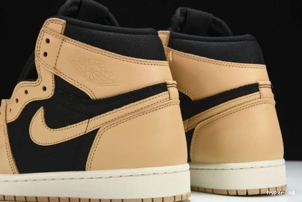 Hyperoad Retro High Air Jordan OG 1 “Heirloom” 1028